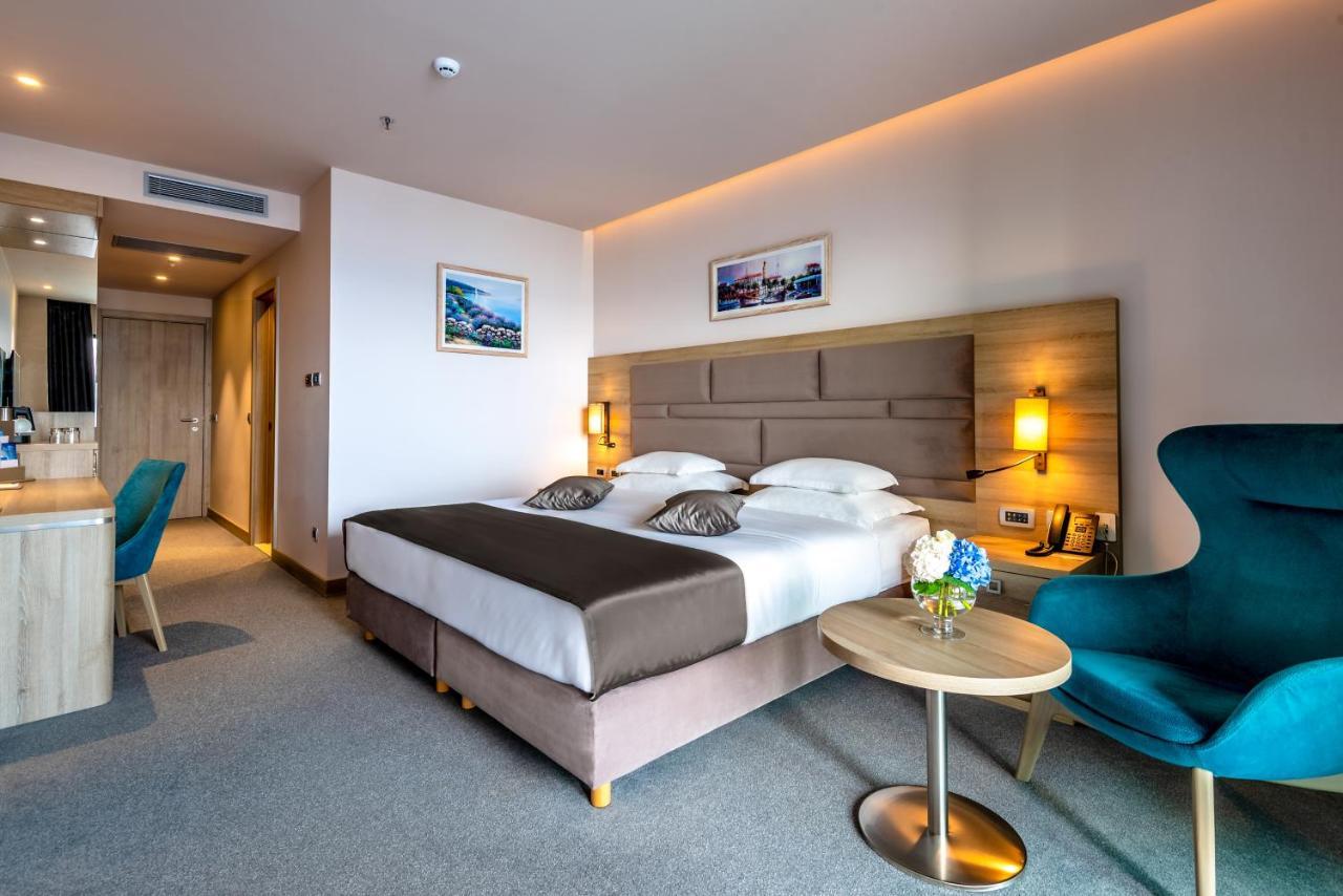 Hotel Plaza Duće Εξωτερικό φωτογραφία