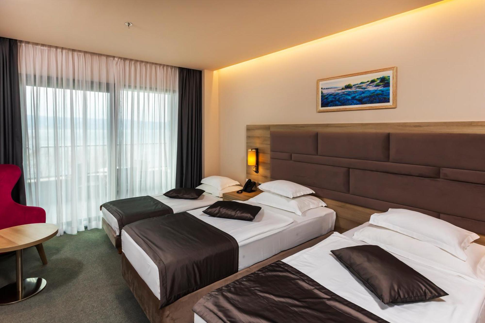 Hotel Plaza Duće Εξωτερικό φωτογραφία