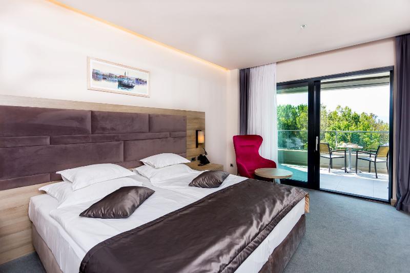 Hotel Plaza Duće Εξωτερικό φωτογραφία